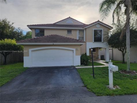 6200 Plymouth Lane Davie FL 33331