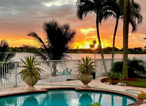 13017 SW 140th Street Road Miami FL 33186