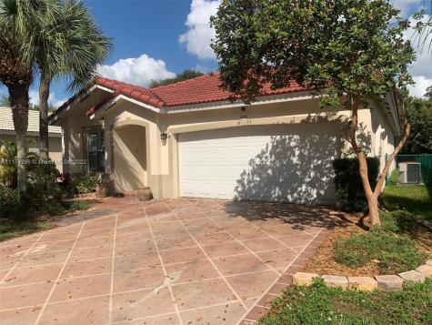 1473 NW 208th Terrace Pembroke Pines FL 33029