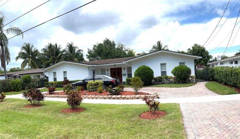 2325 NE 191st Street Miami FL 33180