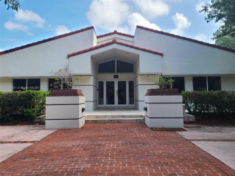8750 SW 100th Street Miami FL 33176