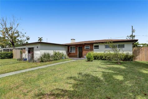 9711 Jamaica Drive Cutler Bay FL 33189