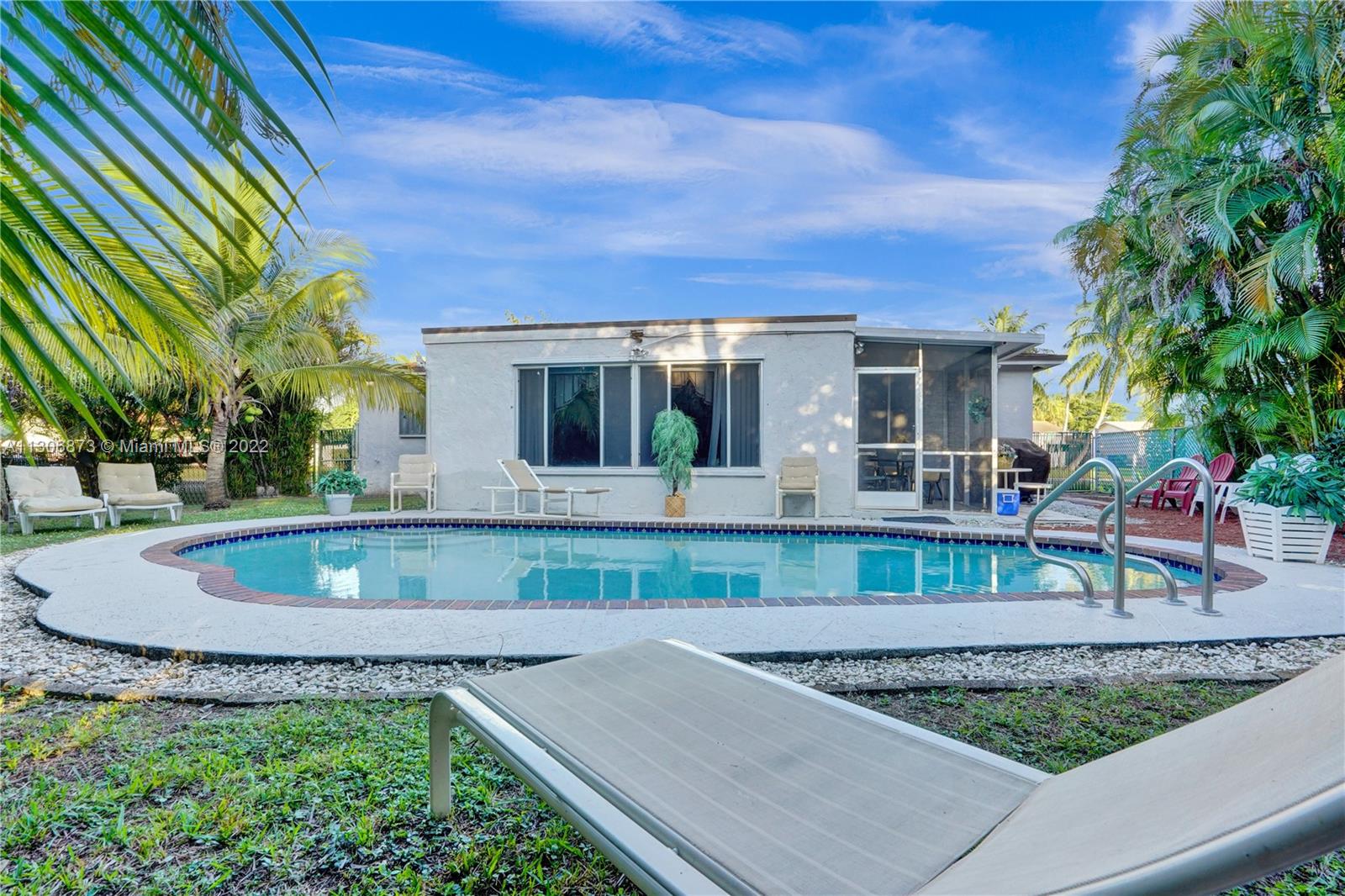 410 SW 79th Terrace North Lauderdale FL 33068