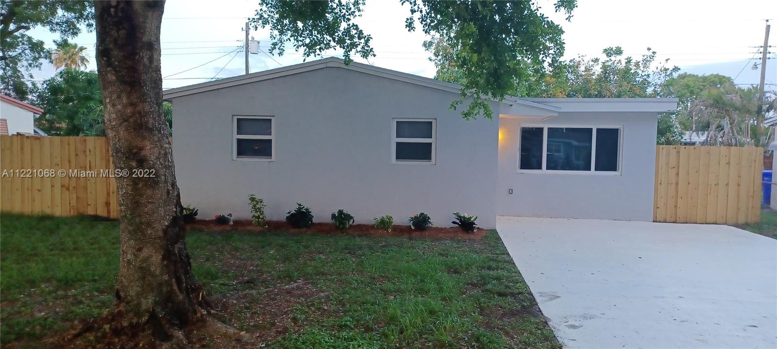 1311 N 72nd Avenue Hollywood FL 33024