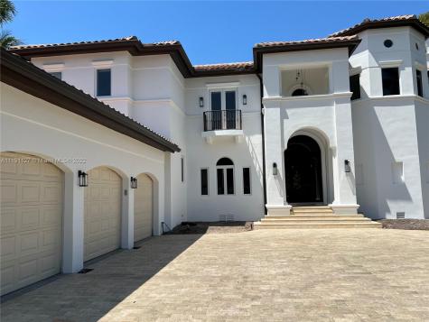 7100 Mira Flores Avenue Coral Gables FL 33143