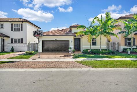 12106 SW 255th Street Homestead FL 33032