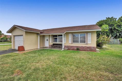 7001 NW 99th Avenue Tamarac FL 33321