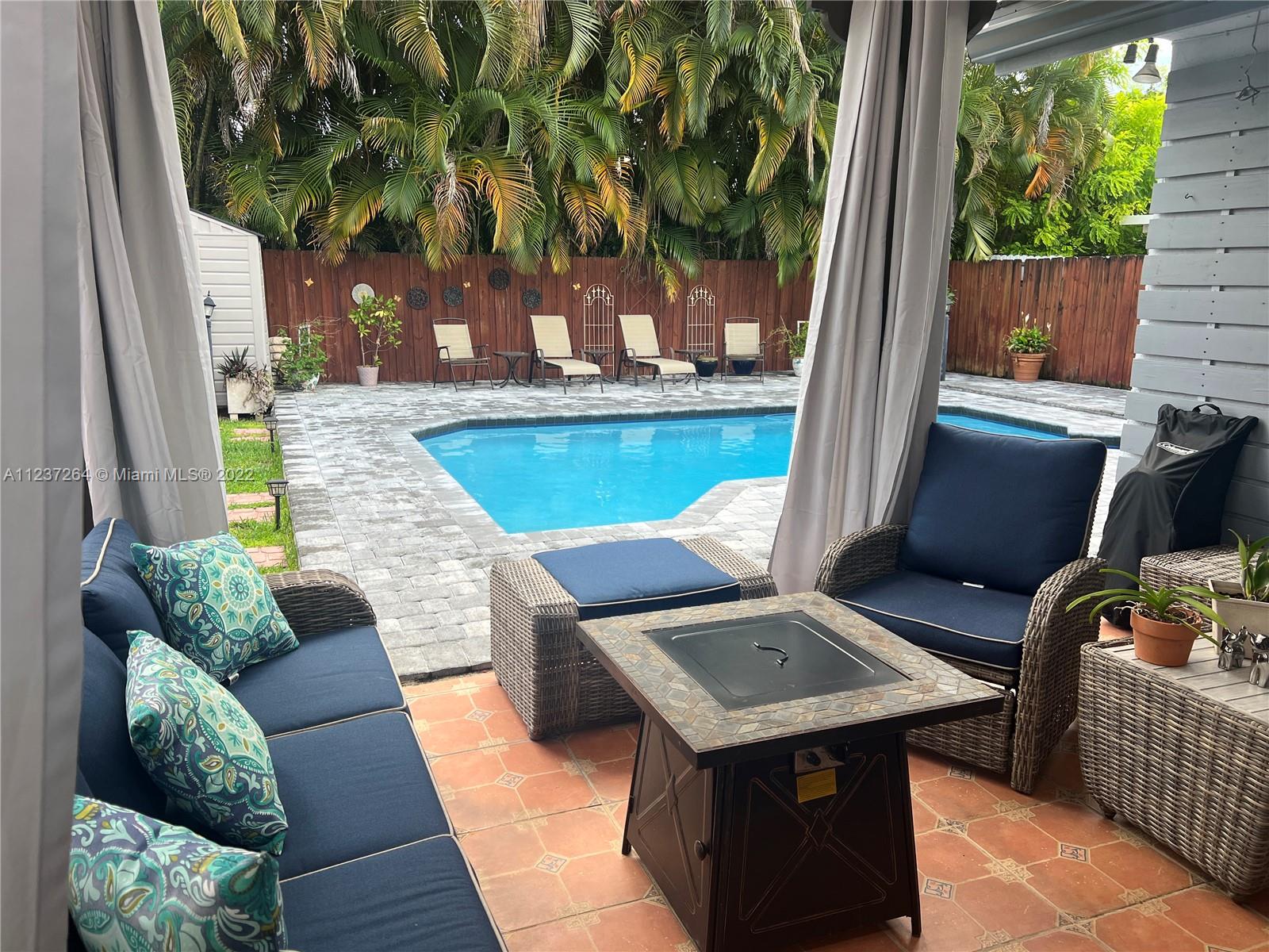 9273 SW 149th Place Miami FL 33196