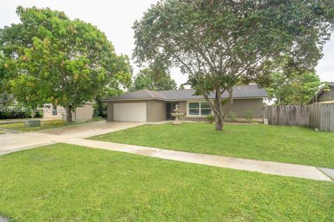 1462 Thornridge Lane Royal Palm Beach FL 33411