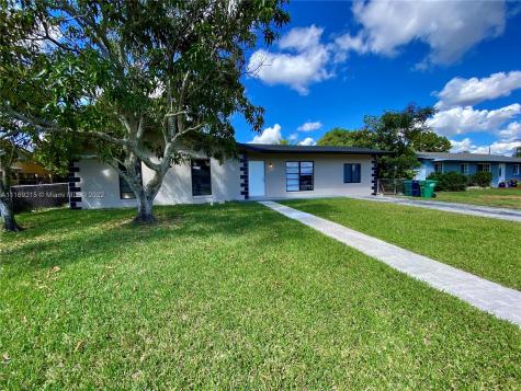 15522 SW 105th Avenue Miami FL 33157
