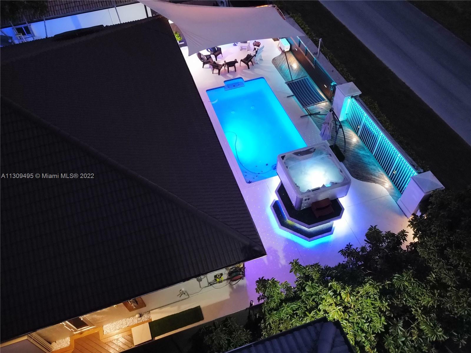 15118 SW 161st Place Miami FL 33196