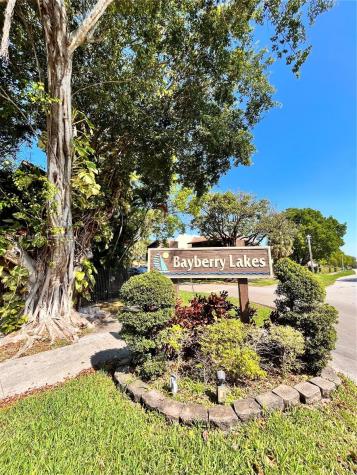 1900 Bayberry Drive Pembroke Pines FL 33024