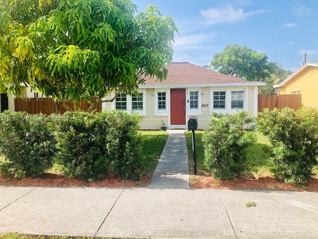 2217 Mckinley Street Hollywood FL 33020