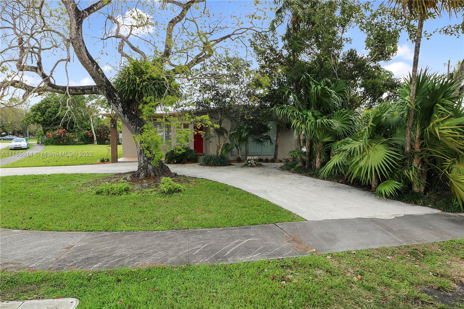 10820 SW 52nd Drive Miami FL 33165