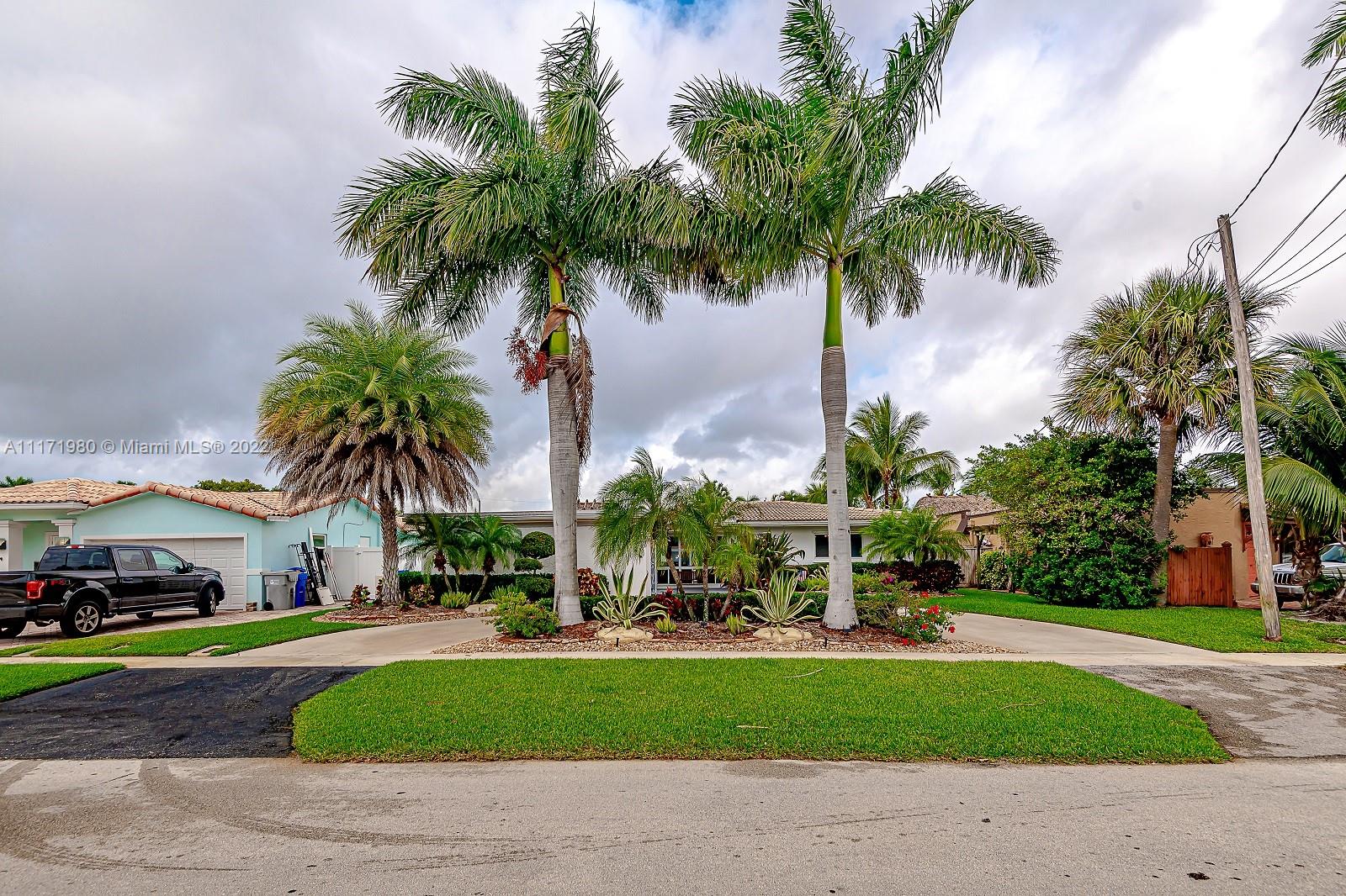 201 SE 12th Street Pompano Beach FL 33060