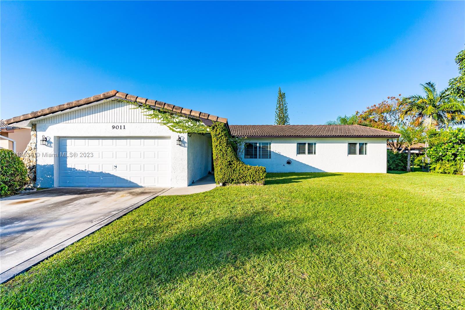 9011 SW 201st Street Cutler Bay FL 33189