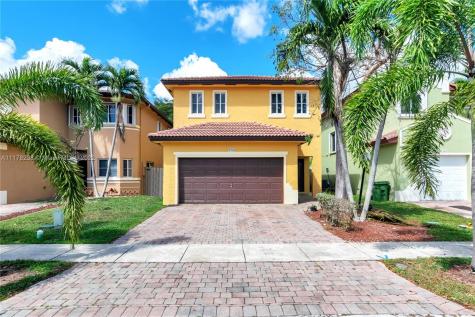 996 NE 41st Avenue Homestead FL 33033