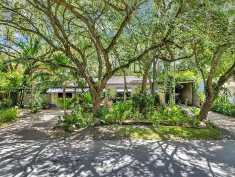 7421 SW 63rd Court South Miami FL 33143