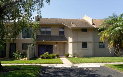 9263 SW 136th Street Circle Miami FL 33176