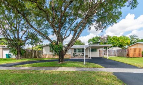 4973 SW 91st Terrace Cooper City FL 33328