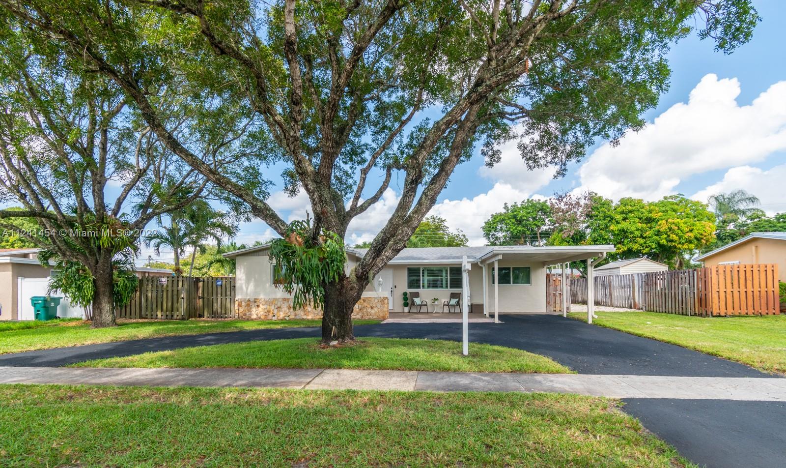 4973 SW 91st Terrace Cooper City FL 33328