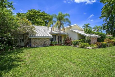 22267 Solitude Drive Boca Raton FL 33428
