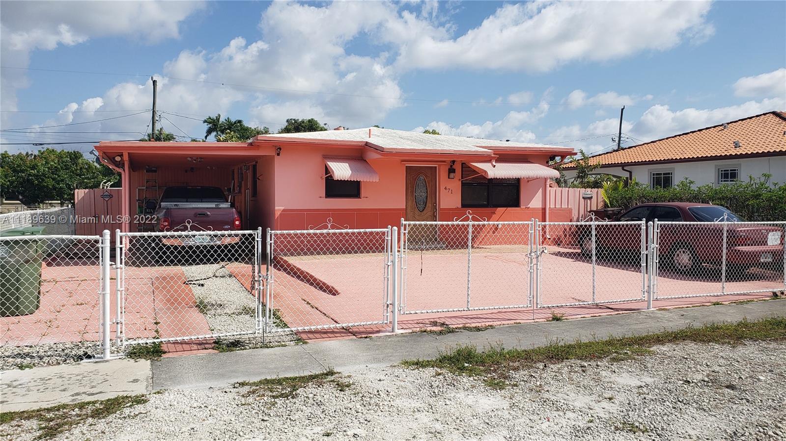 471 E 40th Street Hialeah FL 33013