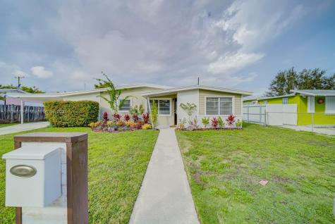10501 SW 201st Terrace Cutler Bay FL 33189