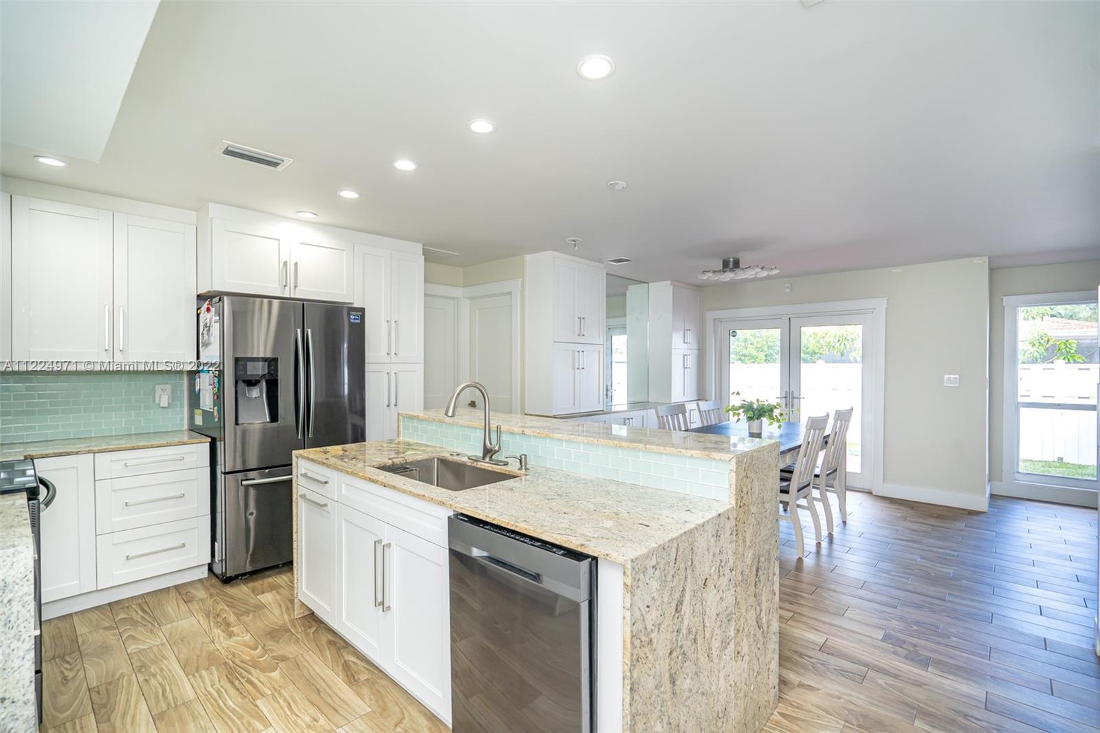 1275 NW 87th Avenue Coral Springs FL 33071
