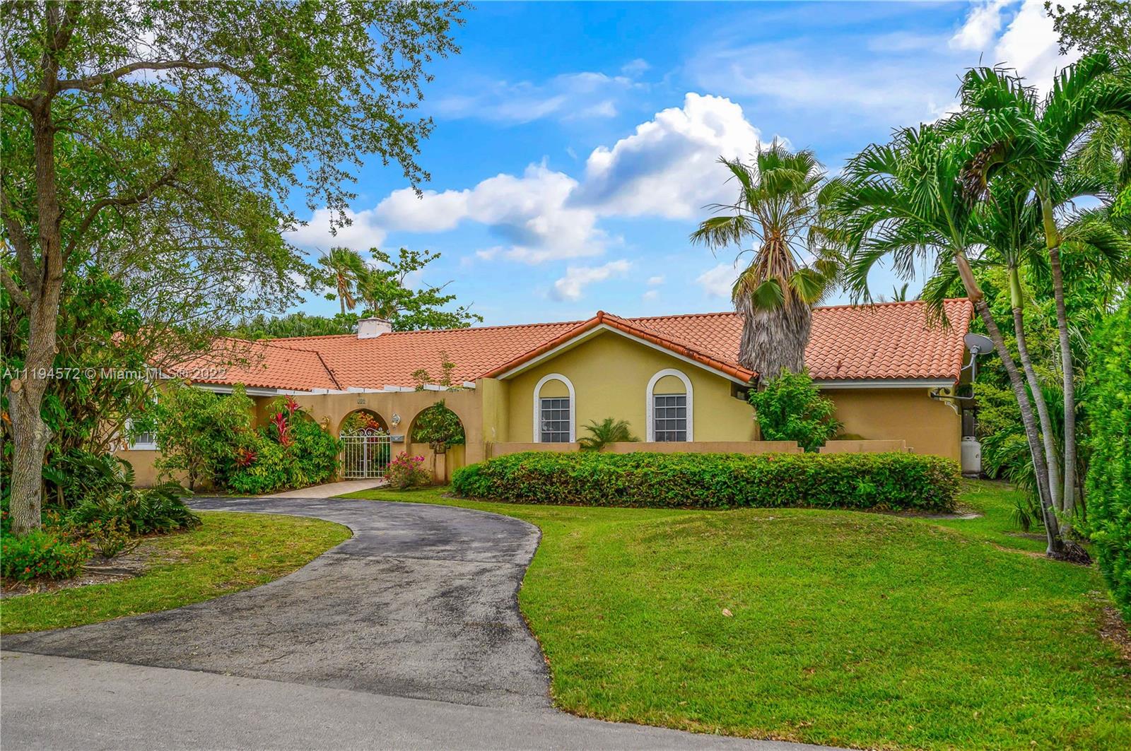480 Rovino Avenue Coral Gables FL 33156