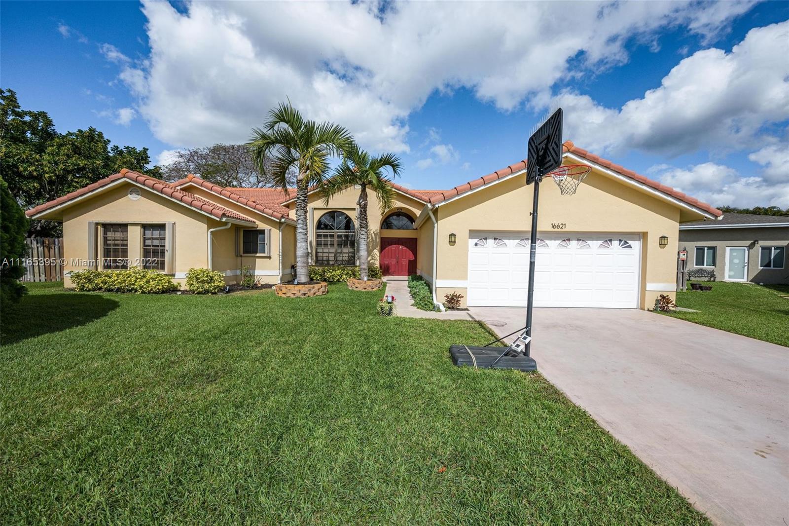 16621 Royal Poinciana Court Weston FL 33326