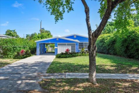 1759 NE 169th Street North Miami Beach FL 33162
