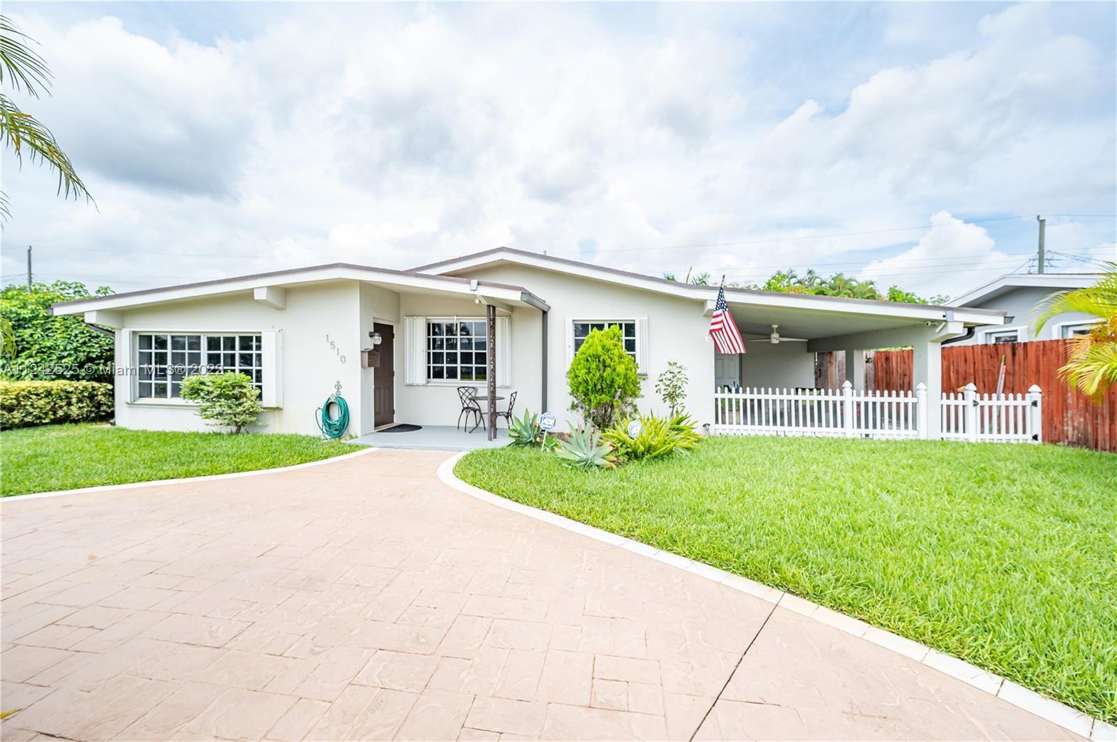 1510 NW 79th Avenue Pembroke Pines FL 33024