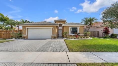 1511 SW 194th Terrace Pembroke Pines FL 33029