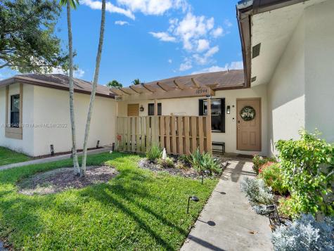 10944 NW 29th Court Sunrise FL 33322