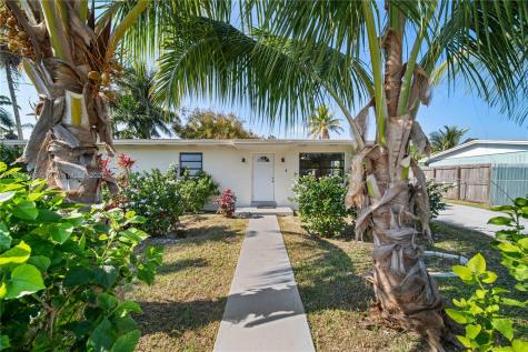 30120 SW 151st Avenue Homestead FL 33033