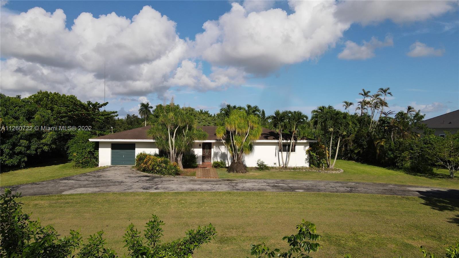 25051 SW 189th Avenue Homestead FL 33031