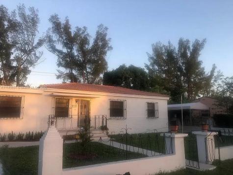 1835 SW 72nd Court Miami FL 33155