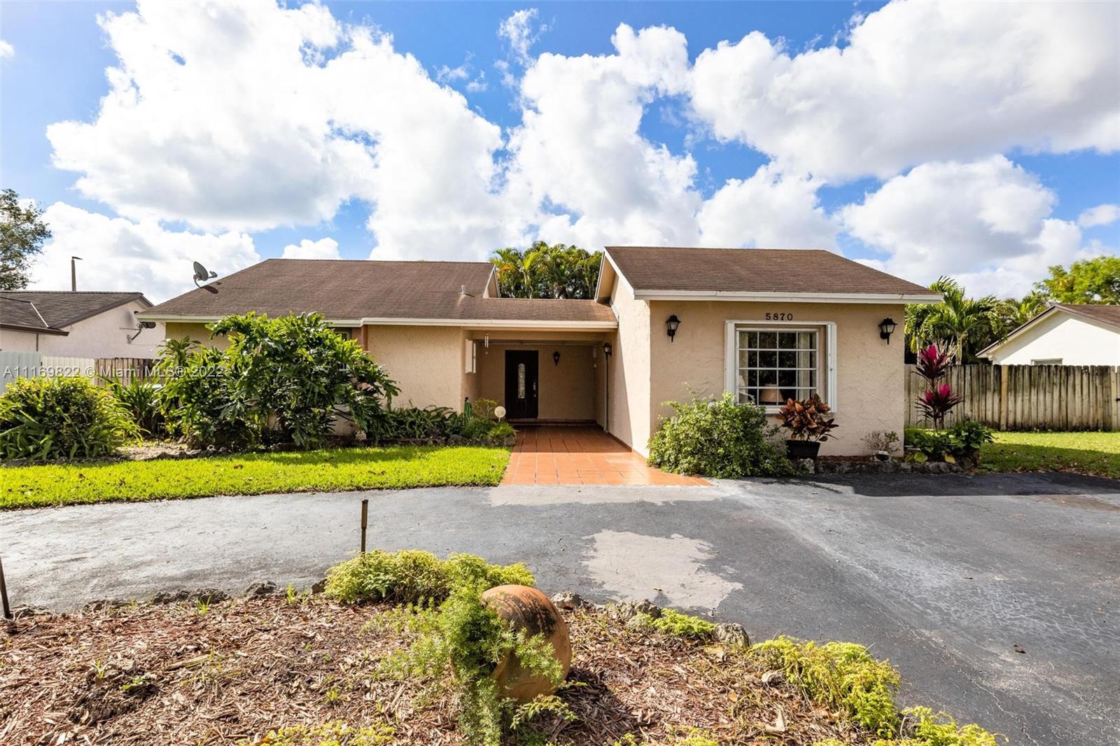 5870 NW 191st Terrace Hialeah FL 33015