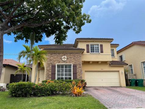9450 SW 227th Terrace Cutler Bay FL 33190