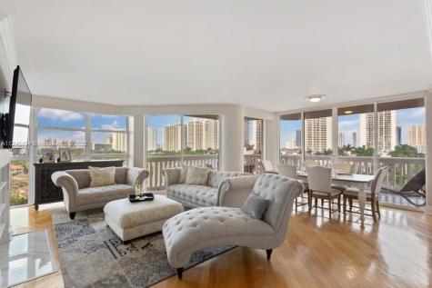 1000 E Island Boulevard Aventura FL 33160