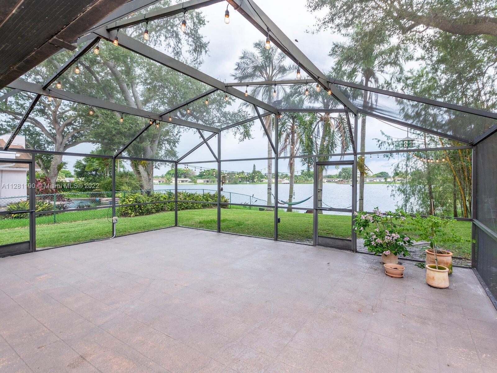 9401 NW 10th Street Pembroke Pines FL 33024
