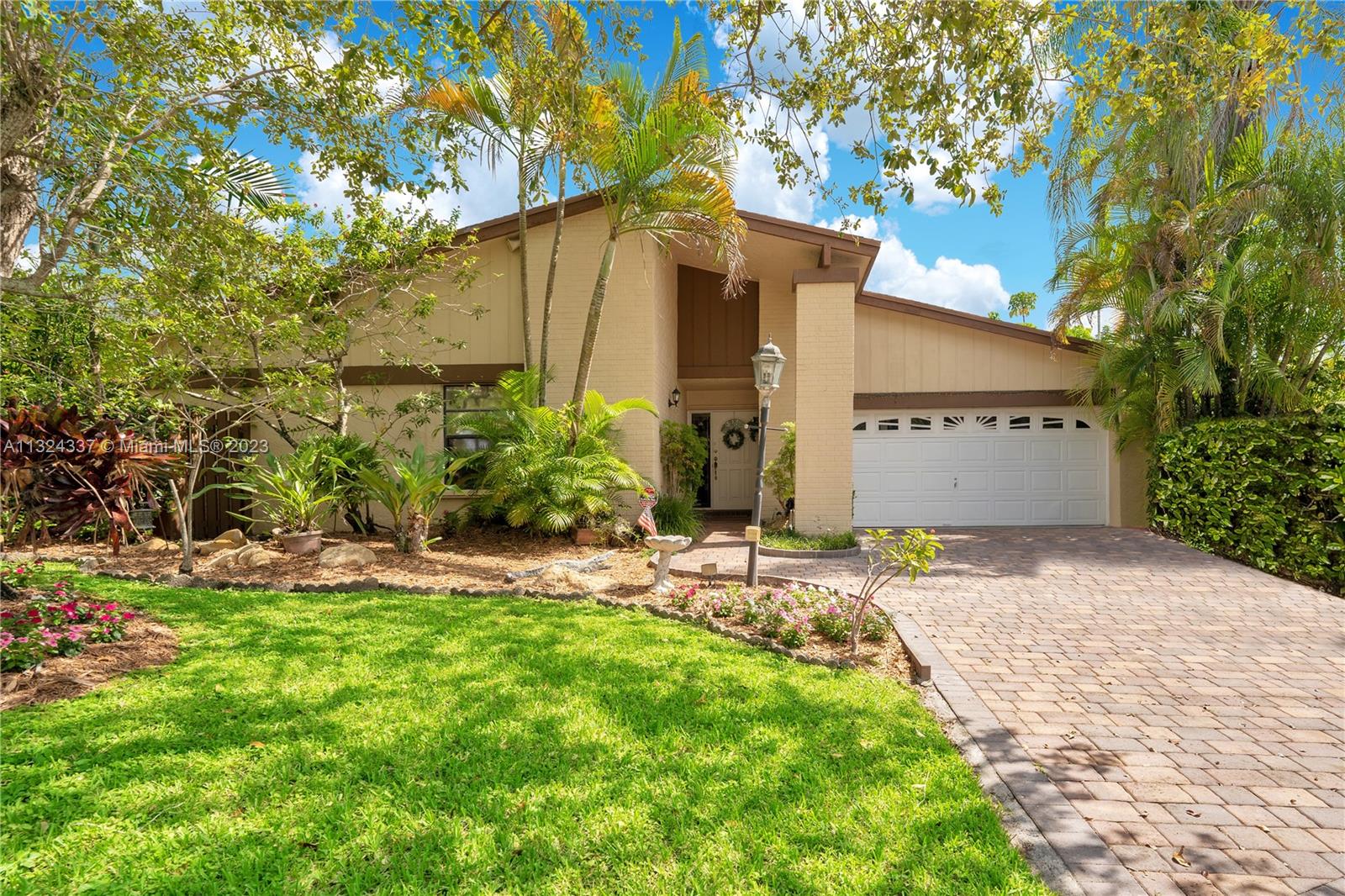 12771 SW 107th Street Miami FL 33186