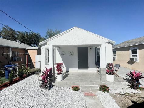 2991 NW 44th Street Miami FL 33142
