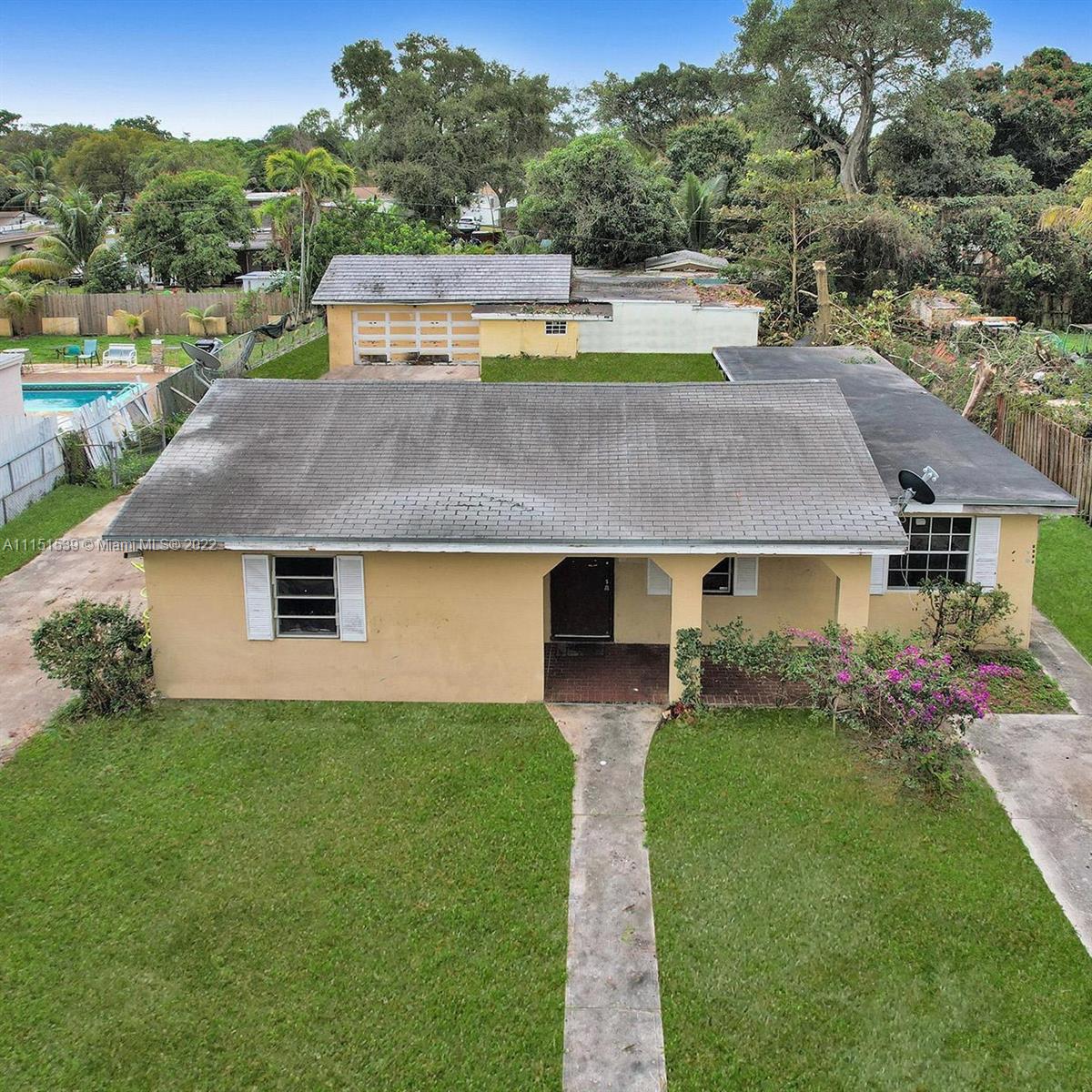 1040 NE 141st Street North Miami FL 33161