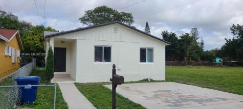 3069 NW 57th Street Miami FL 33142