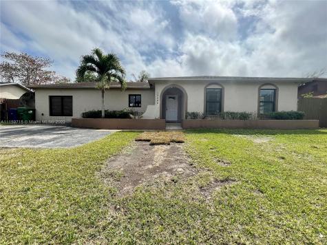 12400 SW 264th Street Homestead FL 33032