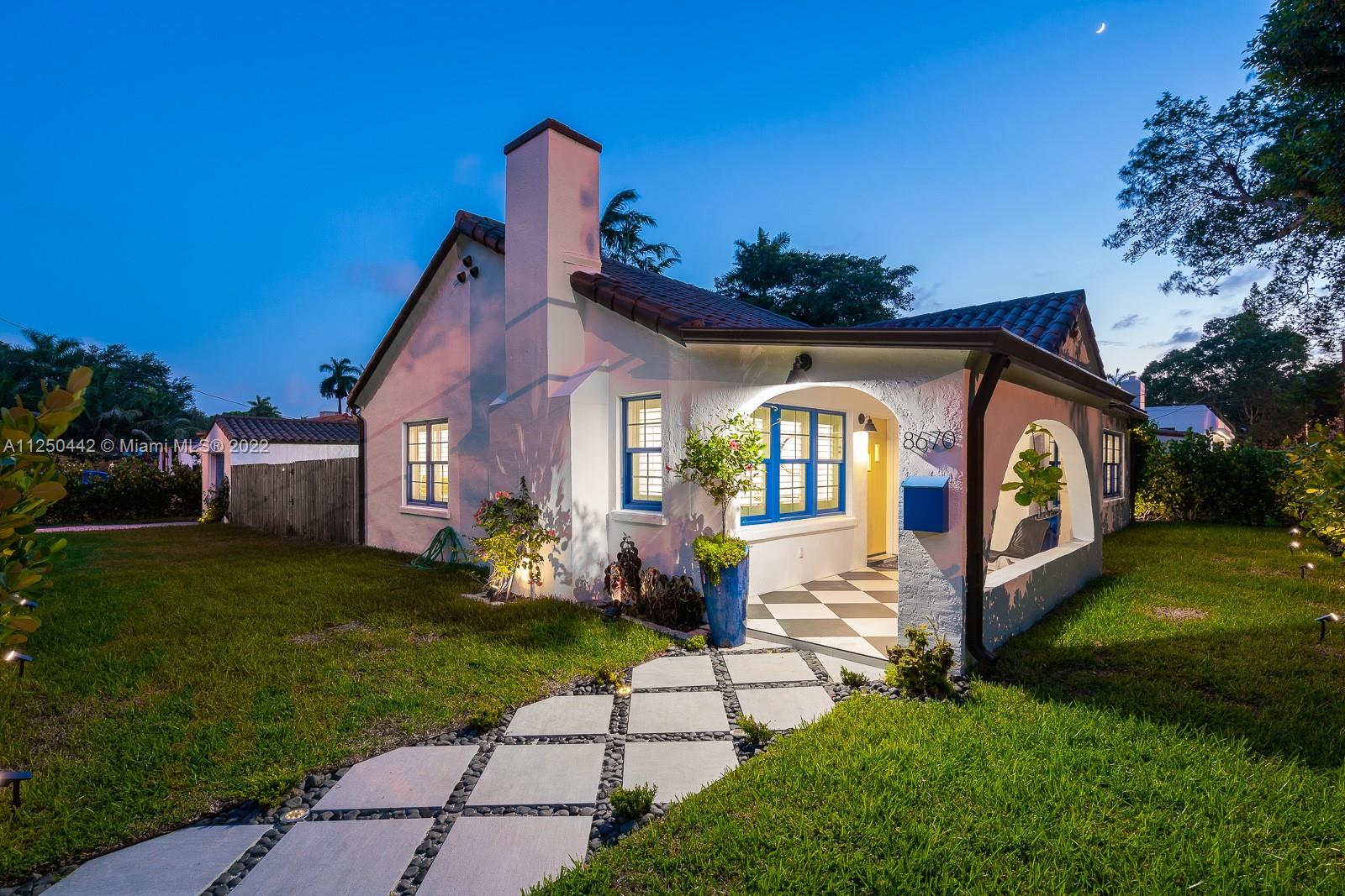 8670 NE 1st Avenue El Portal FL 33138