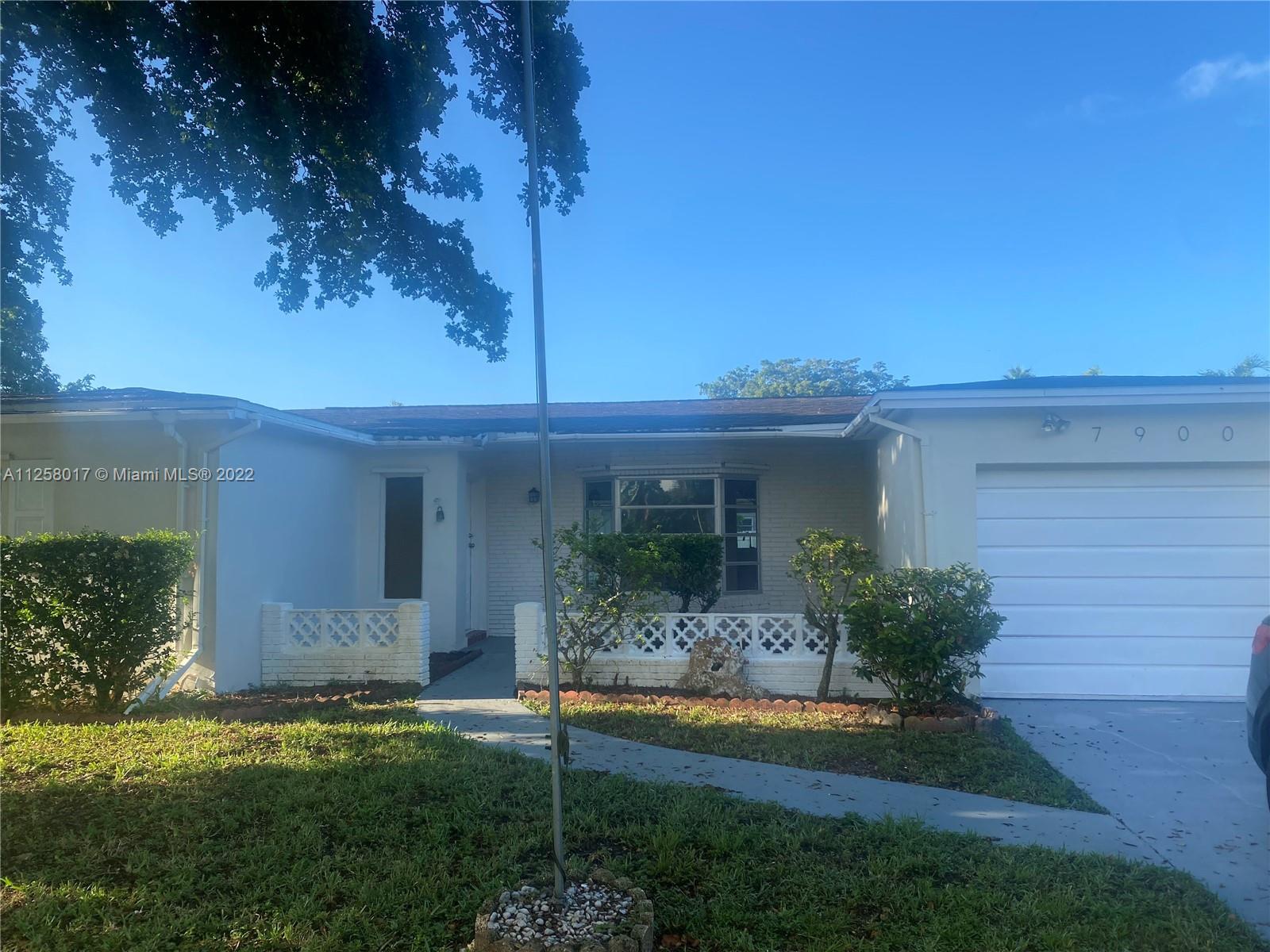 7900 NW 1st Court Margate FL 33063