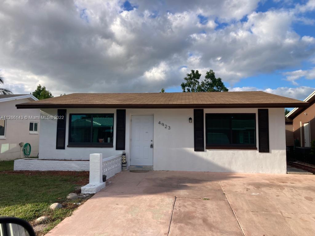 4923 NW 54th Street Tamarac FL 33319